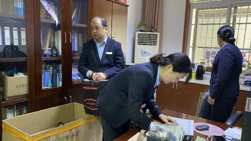 焕然“衣”新，整“装”待发——钱江商城工服换新，服务更杰出！