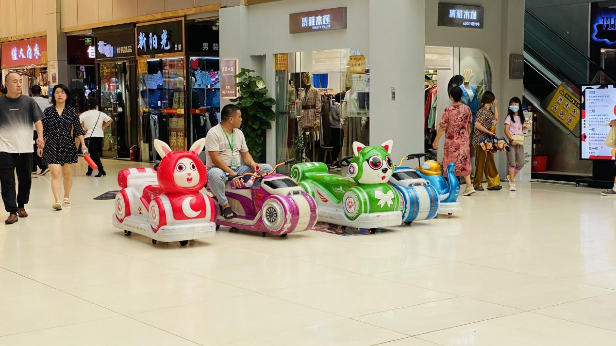 儿童游乐车现身钱江商城，深受幼伴侣青睐