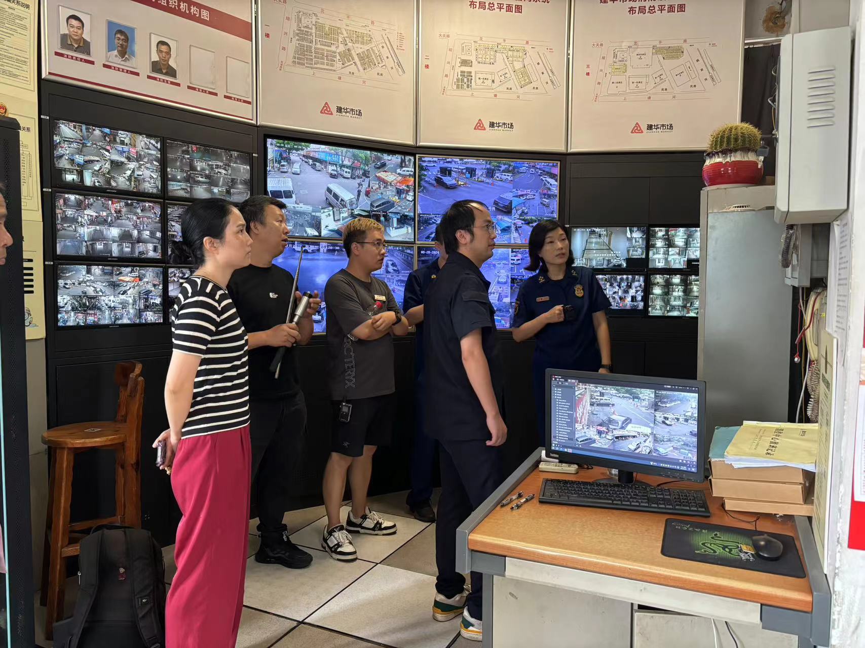 拱墅区消防接济大队赴PP电子游戏五金市场共筑消防安全樊篱