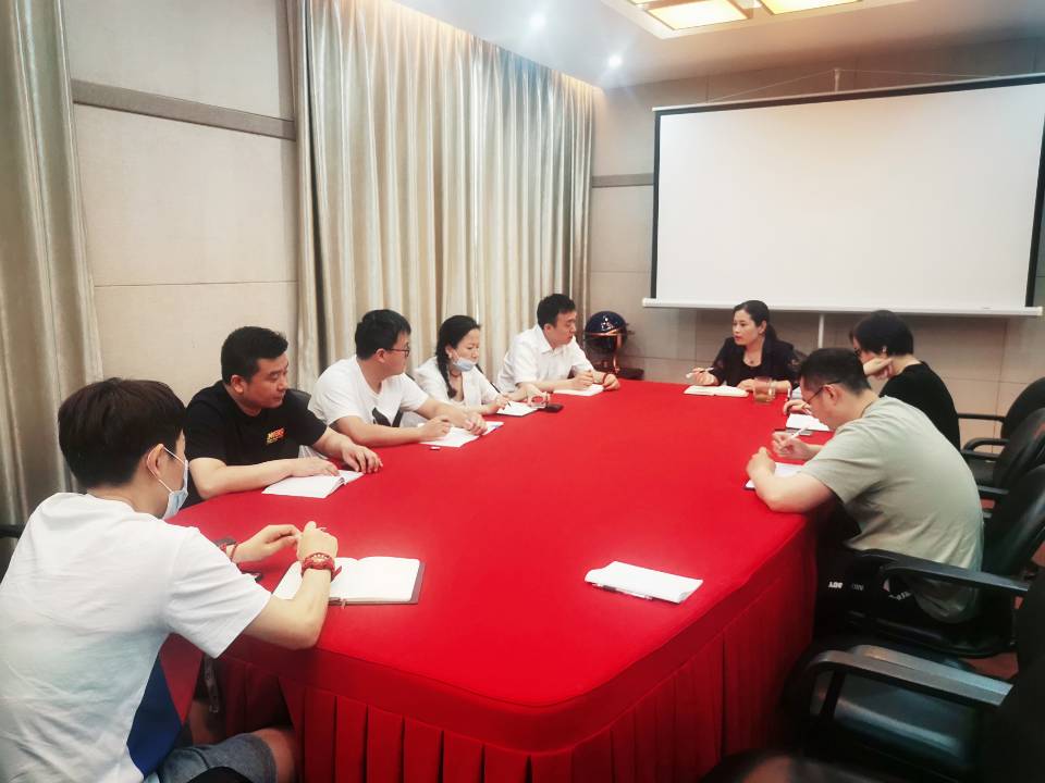   PP电子游戏幼贷召开6月份月度例会暨年中经营分析会议